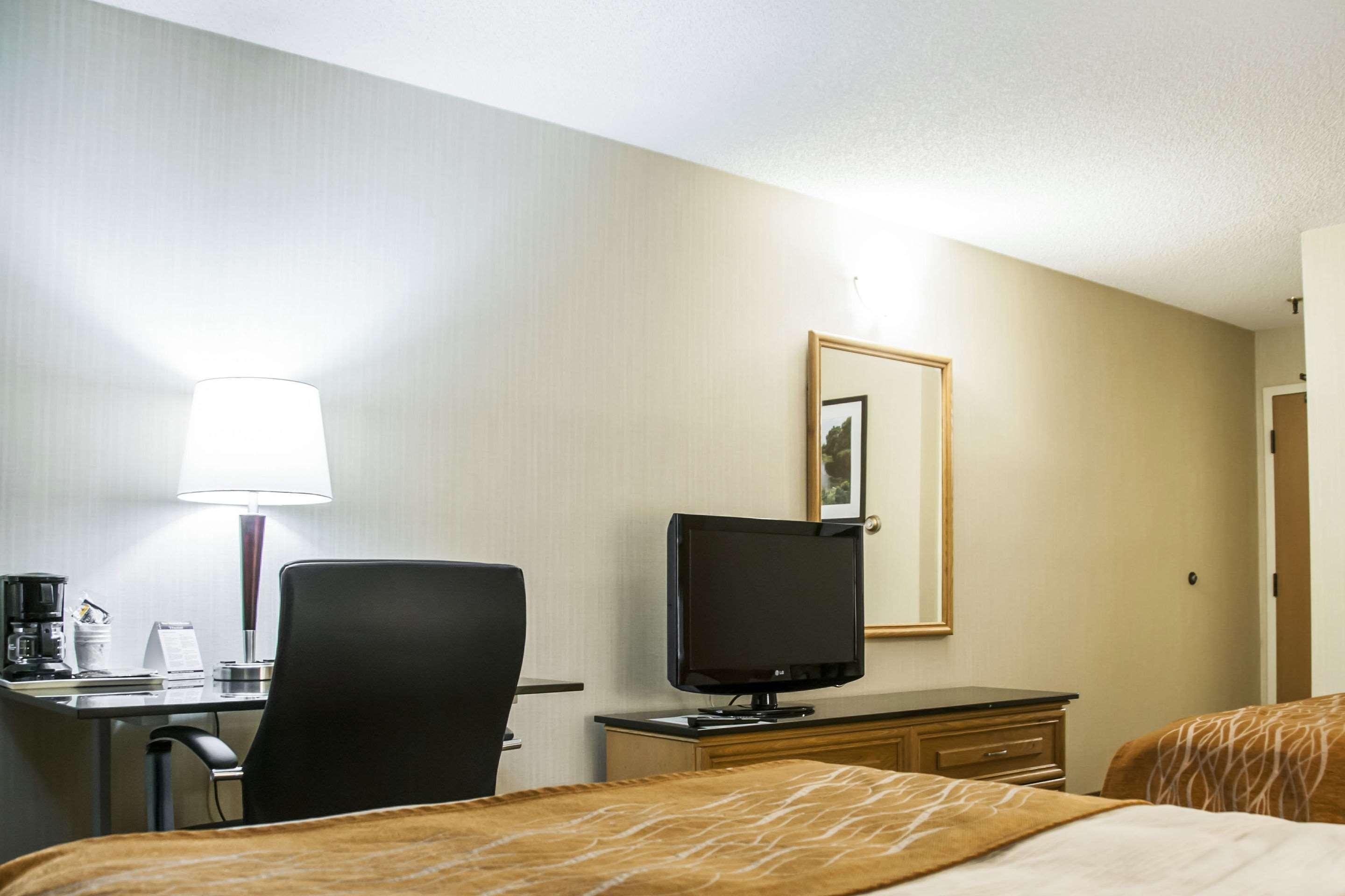 Comfort Inn South Brossard Dış mekan fotoğraf